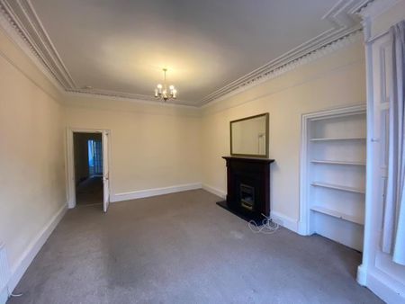 38 Thirlestane Road, Marchmont, EH9 1AW, Edinburgh - Photo 2