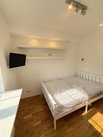Room in a Shared Flat, London, NW4 - Photo 4