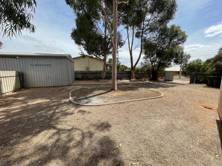 1 Symonds Street, Port Augusta - Photo 5