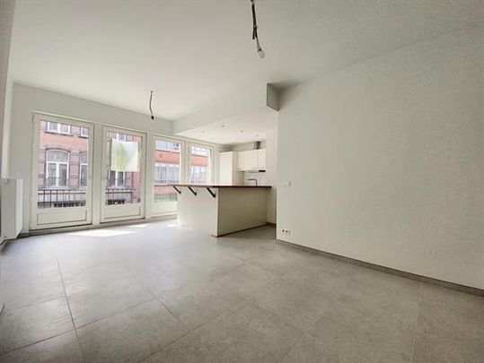 Appartement te huur - Photo 1