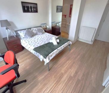 7 bedroom house share to rent - Photo 5