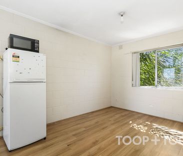 2 bedroom unit just 3km from the CBD! - Photo 5