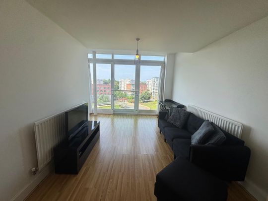 1 Bed Flat, Langley Walk, B15 - Photo 1