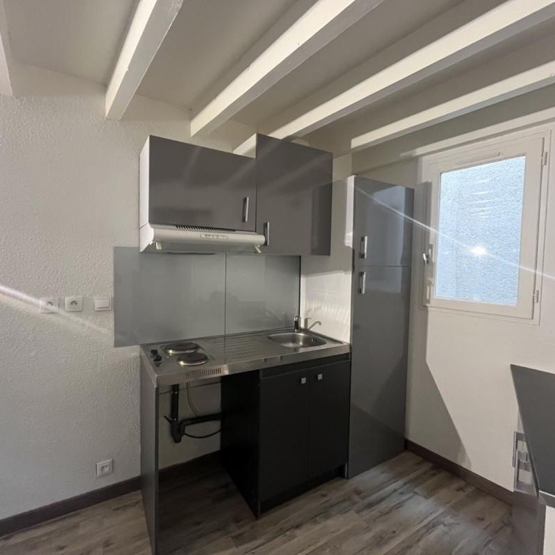 Location Appartement 1 pièce 28m² BORDEAUX 33000 - Photo 1