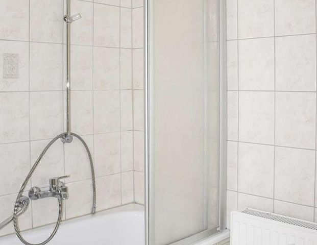 2-Raum Wohnung in Traumlage - Photo 1