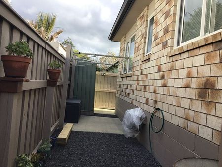 Clean & Tidy 3br Family Home (450m walk to Shops) - Photo 3
