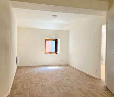 Location Appartement 2 pièces 49m² - Photo 5