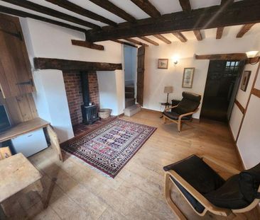 2 bedroom semi-detached house to rent - Photo 5