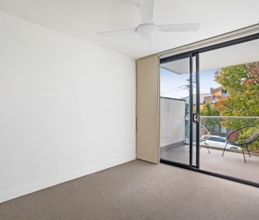 Thinking of selling? Contact our agent - Photo 3