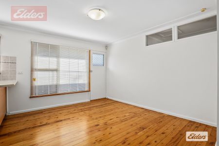 1 Leichhardt Crescent - Photo 3