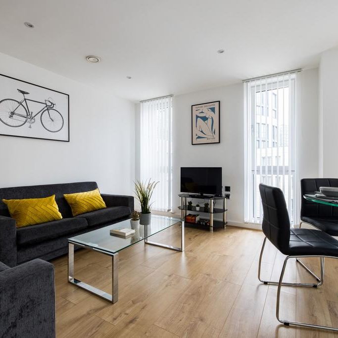 2 bedroom flat to rent - Photo 1