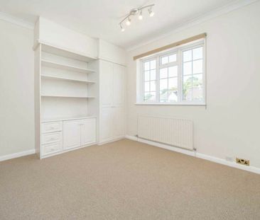 Broadgates Avenue, Barnet, EN4 - Photo 6