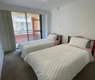 Pyrmont - Photo 1