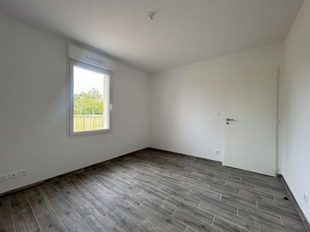 Location maison 4 pièces, 86.87m², Saint-Martial-de-Vitaterne - Photo 4