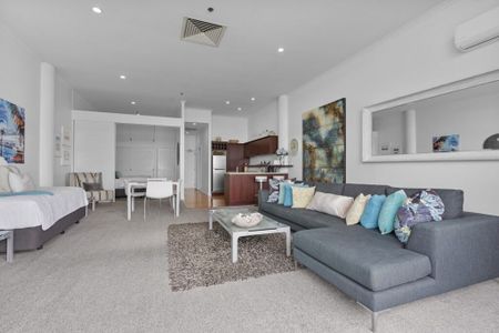Utilities & Cleaner Included! - Photo 3