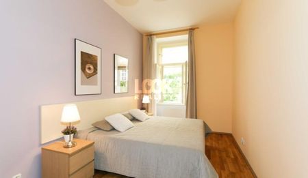 Apartment for rent, 2+kk - 1 bedroom, 53m - Photo 2