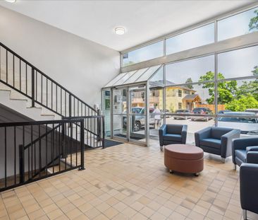 435 Grey Street - Photo 1