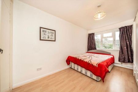 2 bedroom maisonette to rent - Photo 4