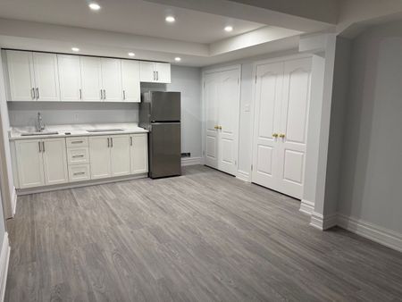 For Lease - 206 Corner Ridge Road Unit# Basement Unit One, Aurora, Ontario - Photo 4