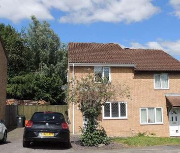 Marigold Close, Woodhall, SN2 - Photo 4