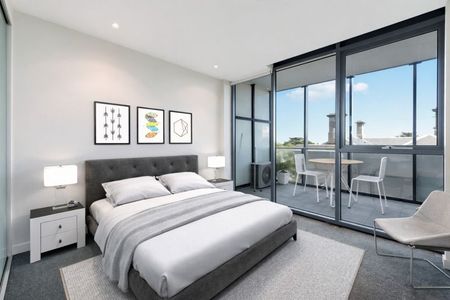 Stylish Apartment Living Opposite Albert Park Lake - Photo 3