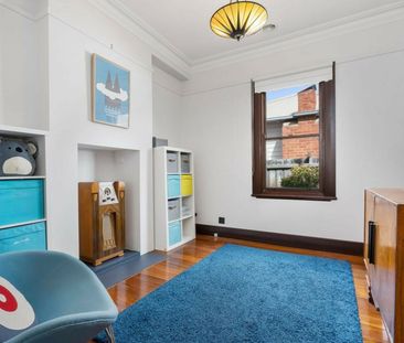 THE PERFECT FAMILY HOME - Photo 5