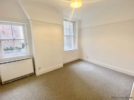 2 bedroom property to rent in Bath - Photo 1