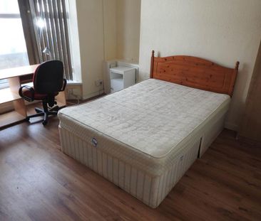 5 bedroom house to rent - Photo 4