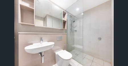 North-Facing, Sun-Drenched & Seriously Convenient - Photo 3