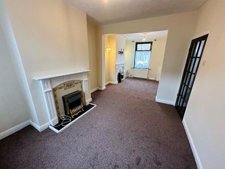 2 bedroom terraced house to rent - Photo 2