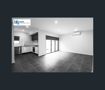 13 Cassette Street, Kalkallo, Vic 3064 - Photo 2