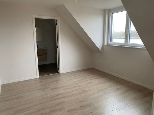 NIEUWBOUW 4-gevel woning, ideaal gelegen in een rustige straat. - Foto 1