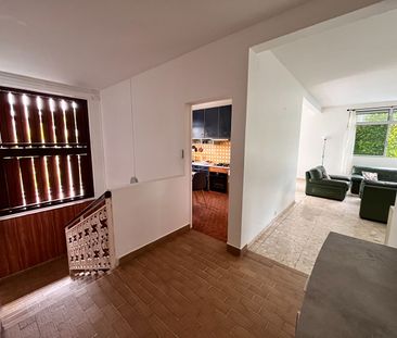 House - Photo 6