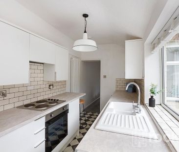 2 bedroom terraced house to rent - Photo 5