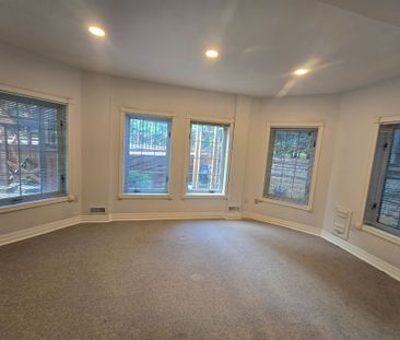 For Lease - 23 Falkland Place Unit# Lower Level 1, Richmond Hill, O... - Photo 1