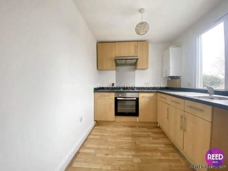 1 bedroom property to rent in Westcliff On Sea - Photo 4