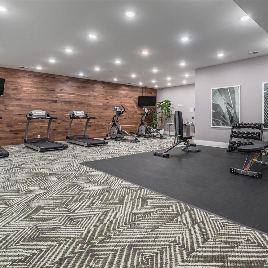 For Lease - 1880 Gordon Street Unit# 204, Guelph, Ontario - Photo 1