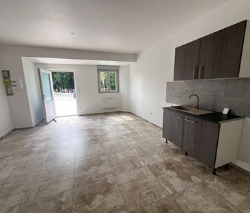 Location Appartement 2 pièces 57m² - Photo 3