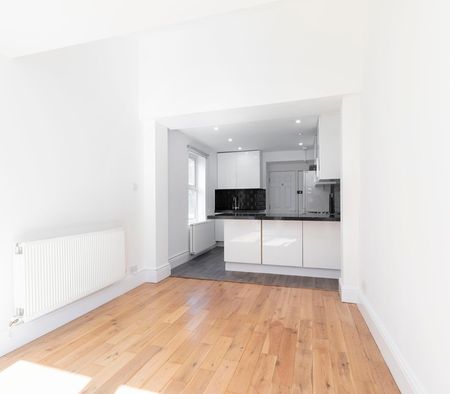 Winstonian Road, Cheltenham GL52 2JD - Photo 3