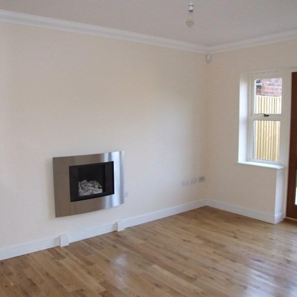 2 bedroom duplex to rent - Photo 1