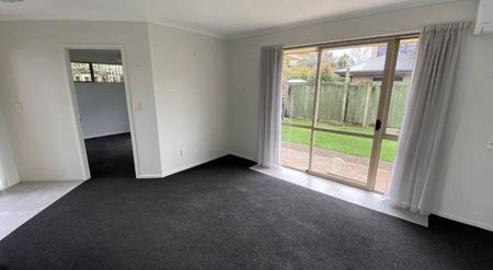 Enticing on Enderley - Photo 4