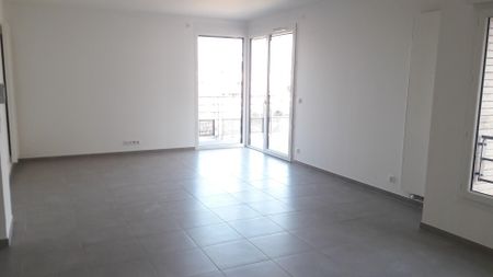 location Appartement T2 DE 66.8m² À SAINT JULIEN EN GENEVOIS - Photo 5