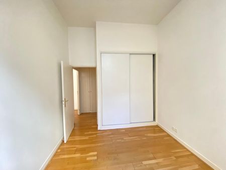 Location Appartement 2 pièces 52m² BORDEAUX 33000 - Photo 2
