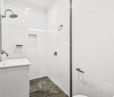 Cozy coastal hideaway - Photo 3