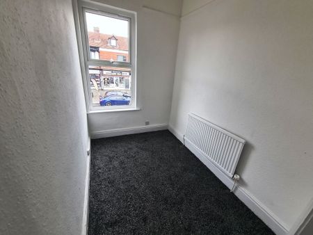 3 Bed Terraced House, Lower Broughton Road, M7 - Photo 4