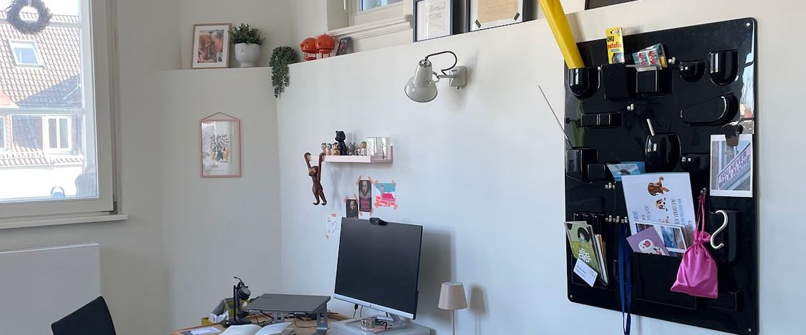 Geräumige Maisonettewohnung im Altbaustil - ab sofort frei! - Photo 1