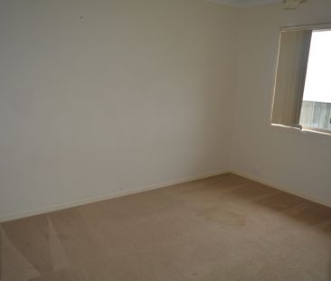 1 Balonne Drive, Glenvale - Photo 6