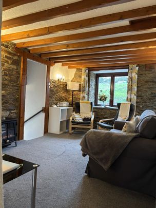 2 bedroom cottage to rent - Photo 1