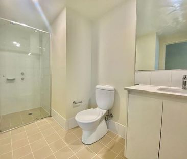 Modern One Bedroom at the Heart of Educational District - Photo 1