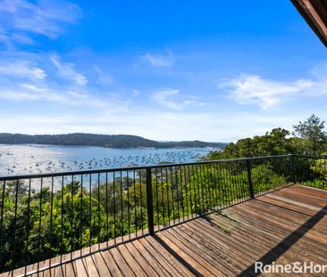 Prestigious Bayview Residence with Panoramic Pittwater and Ocean Views - Photo 5